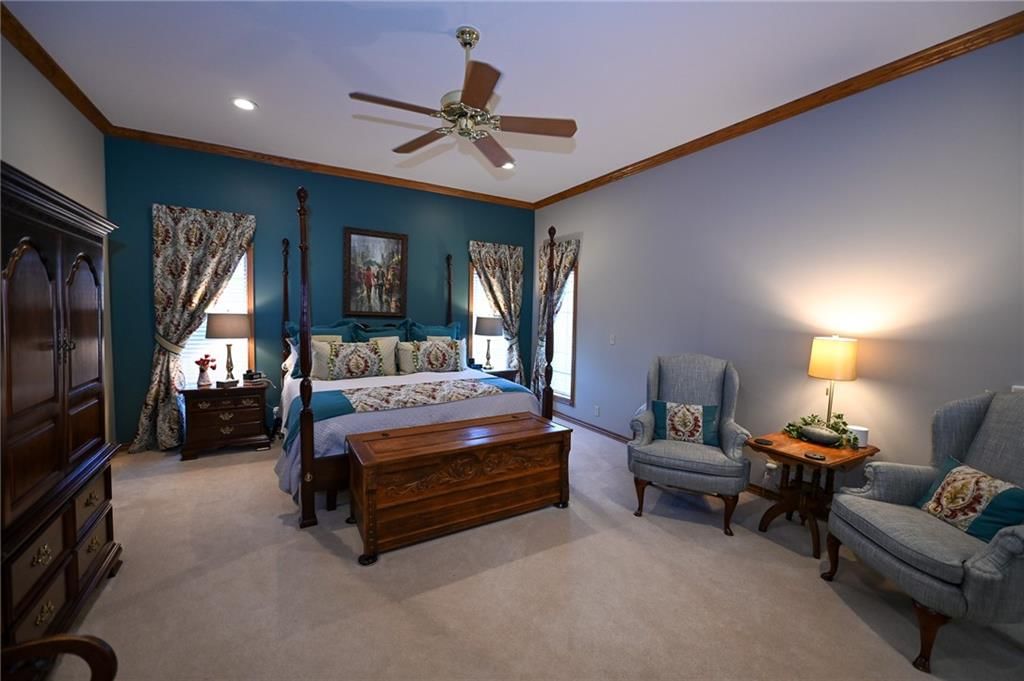 304 Reavley Drive — photo 23