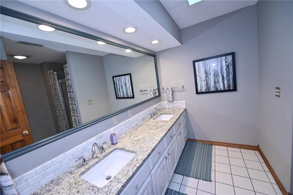 304 Reavley Drive — photo 63