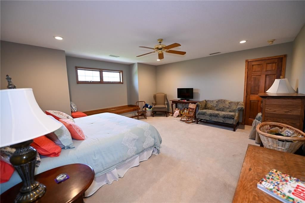 304 Reavley Drive — photo 64