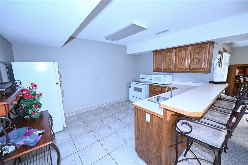 304 Reavley Drive — photo 69