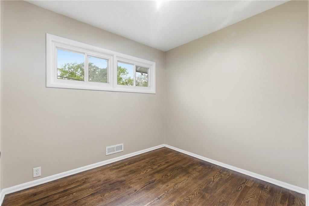 10803 Blue Ridge Boulevard — photo 12