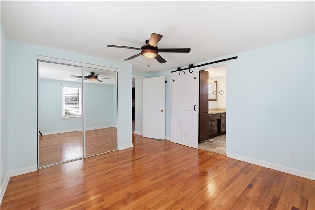 6200 NE Russell Road — photo 17