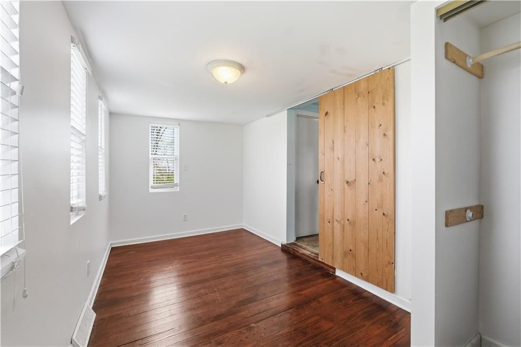 6200 NE Russell Road — photo 21