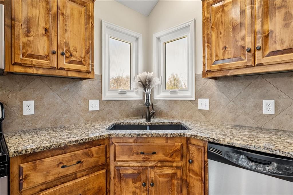 5240 NW Belton Court — photo 13