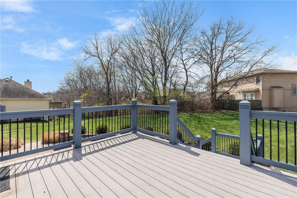 5240 NW Belton Court — photo 35