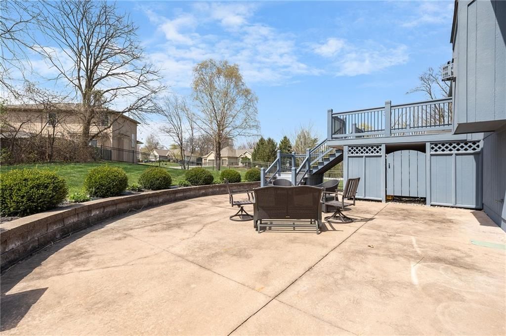 5240 NW Belton Court — photo 38