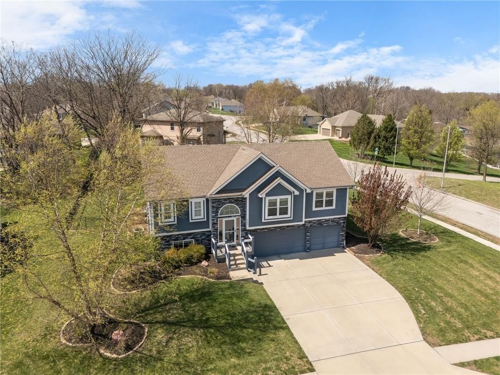 5240 NW Belton Court — photo 45