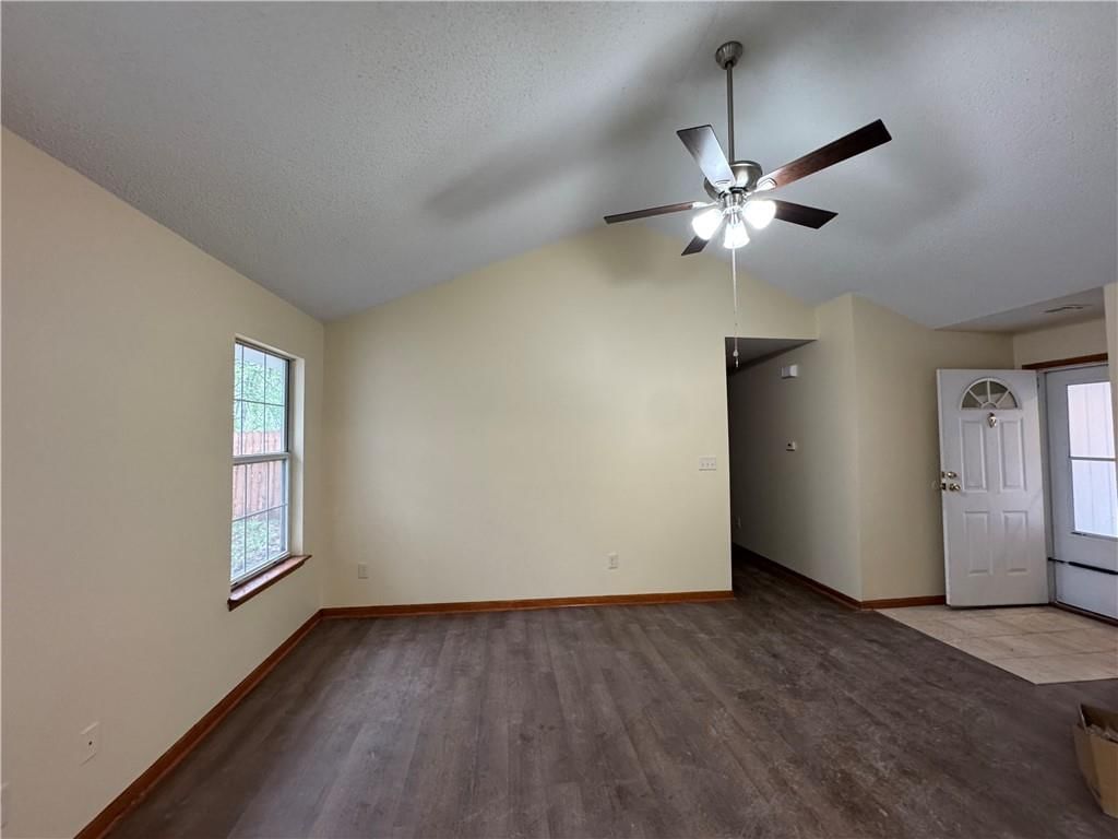 1608 N Lazy Branch Road — photo 7