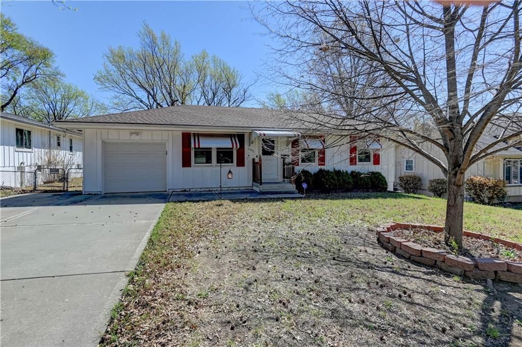 11003 Herrick Avenue — photo 38