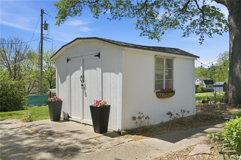 4402 S Phelps Road — photo 29