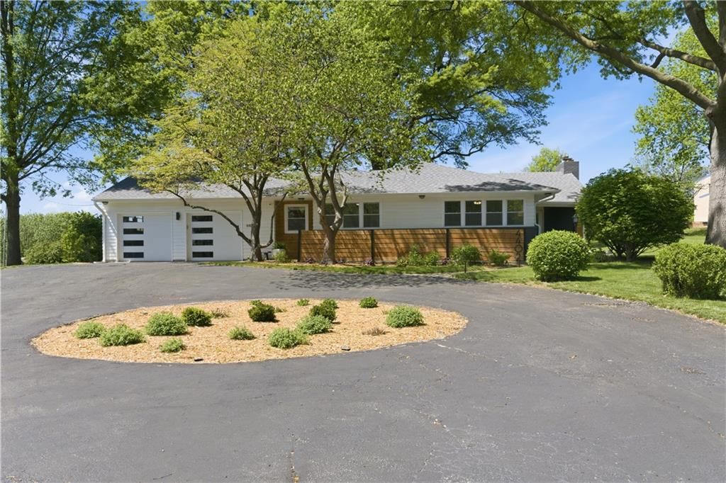 4402 S Phelps Road — photo 35
