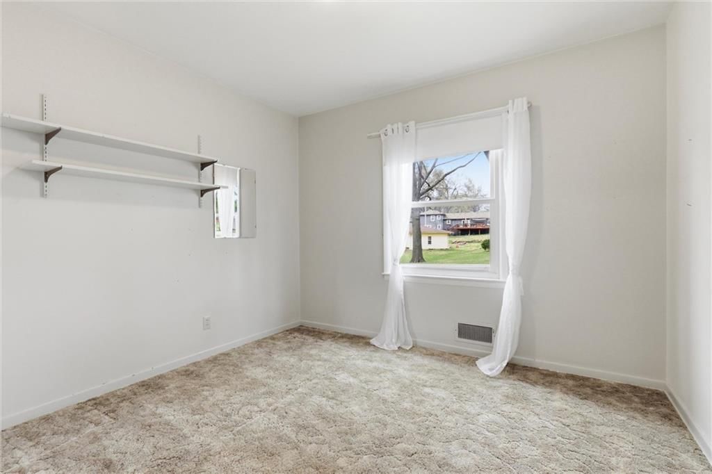 8717 W 73rd Street — photo 14