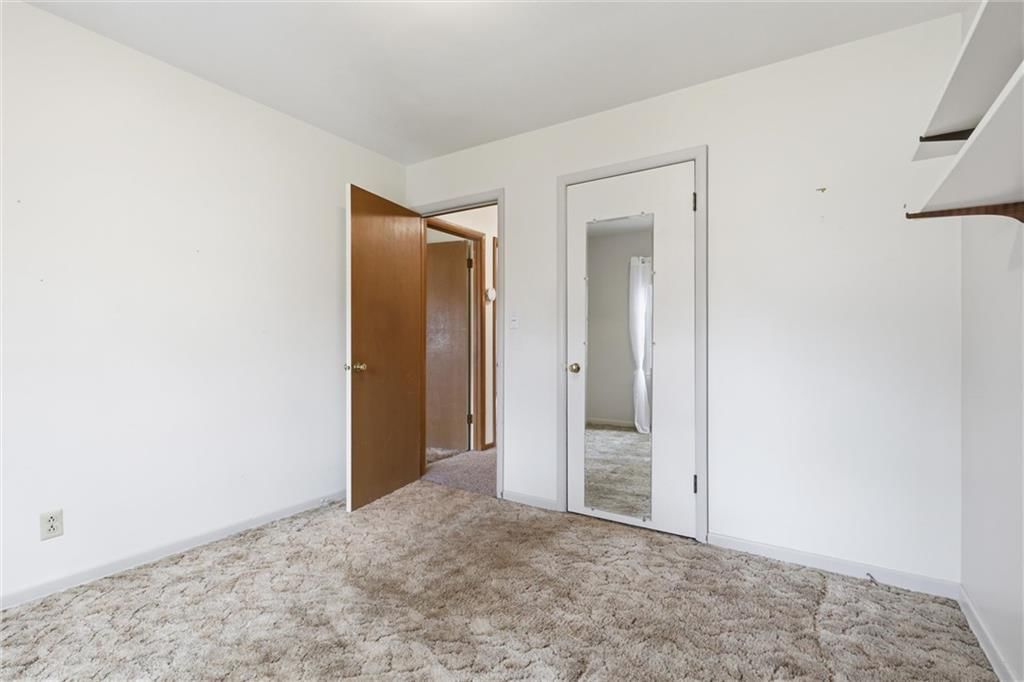 8717 W 73rd Street — photo 15