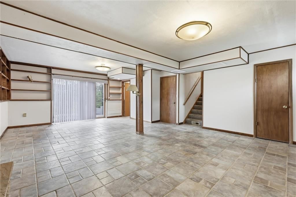 8717 W 73rd Street — photo 24