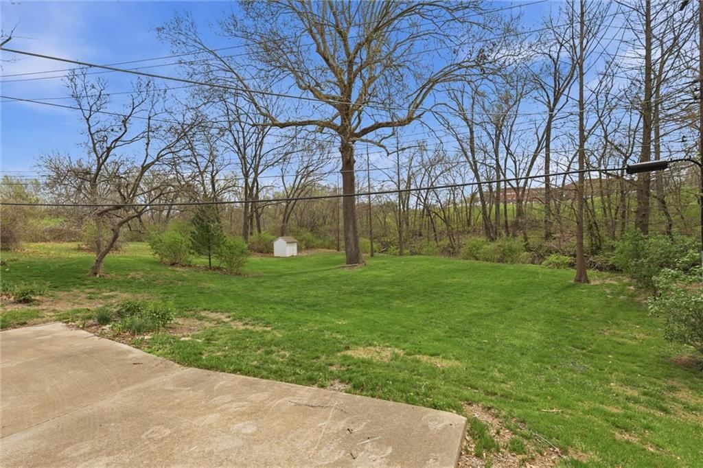 8717 W 73rd Street — photo 27