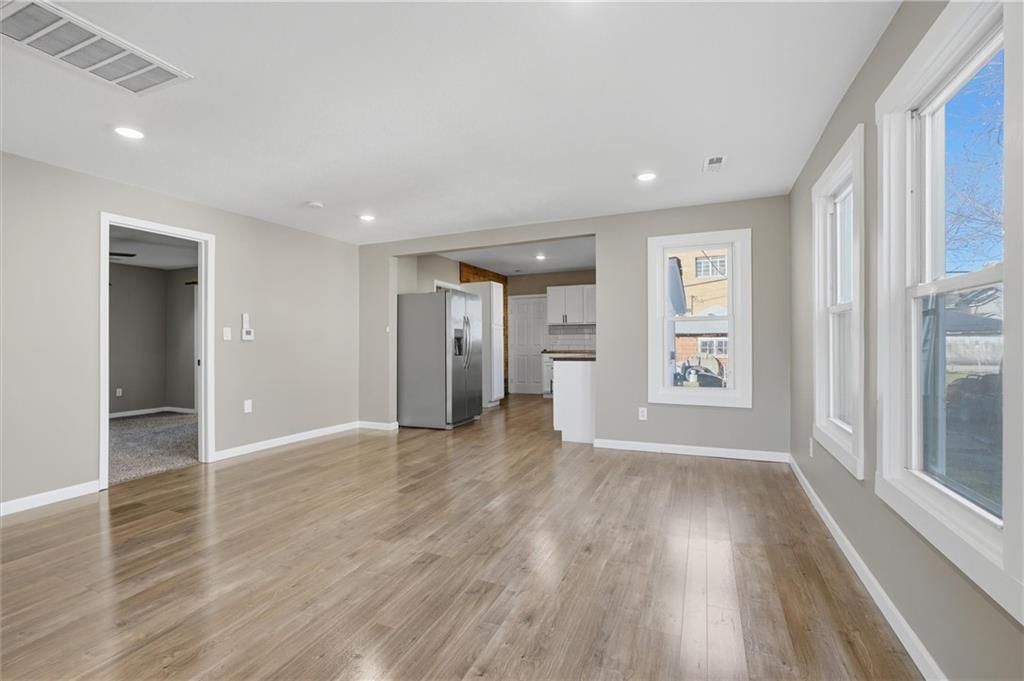 428 Brown Avenue — photo 10