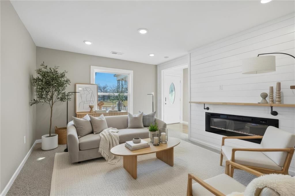 428 Brown Avenue — photo 12