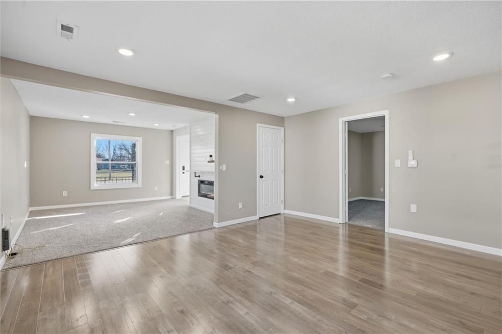 428 Brown Avenue — photo 17