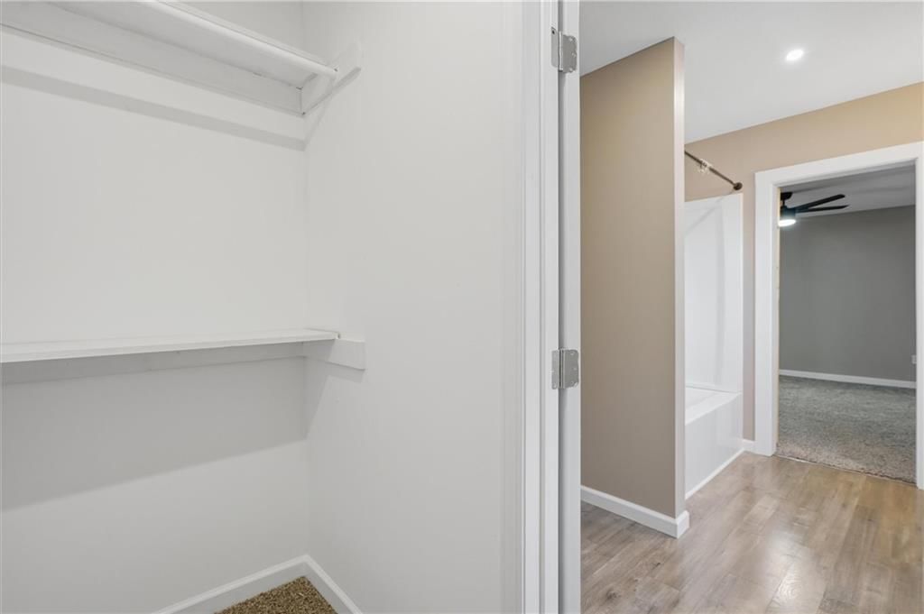 428 Brown Avenue — photo 21