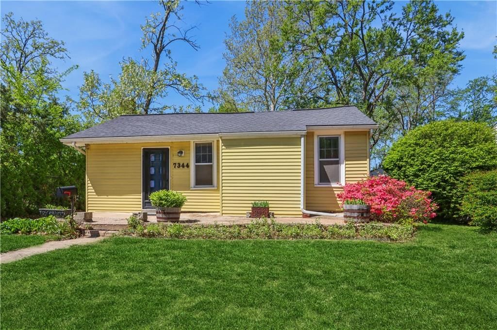 7344 Oak Street — photo 1