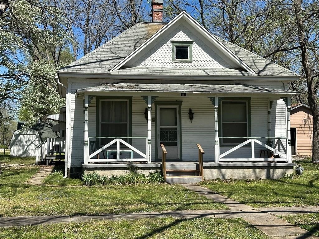 111 W 7th Street — photo 1