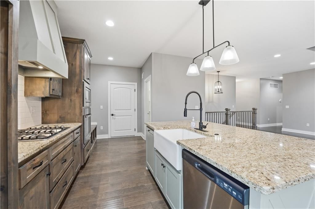 2500 Burris Drive — photo 5