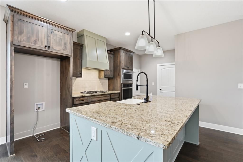 2500 Burris Drive — photo 7