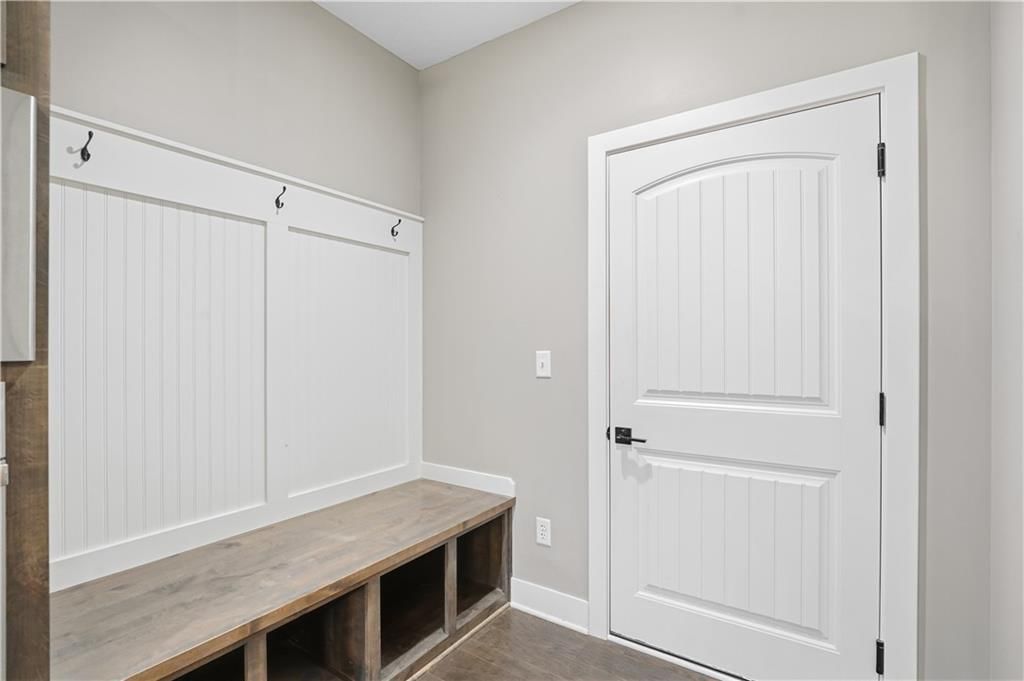 2500 Burris Drive — photo 9
