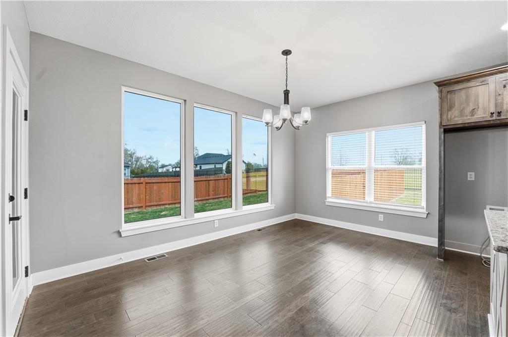 2500 Burris Drive — photo 12