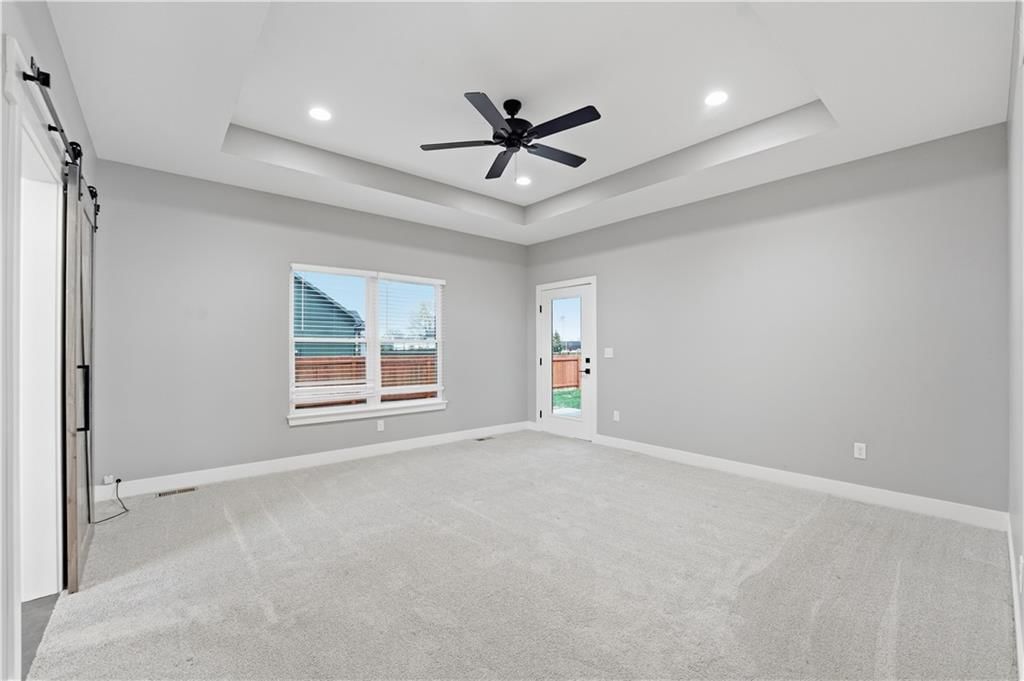 2500 Burris Drive — photo 20
