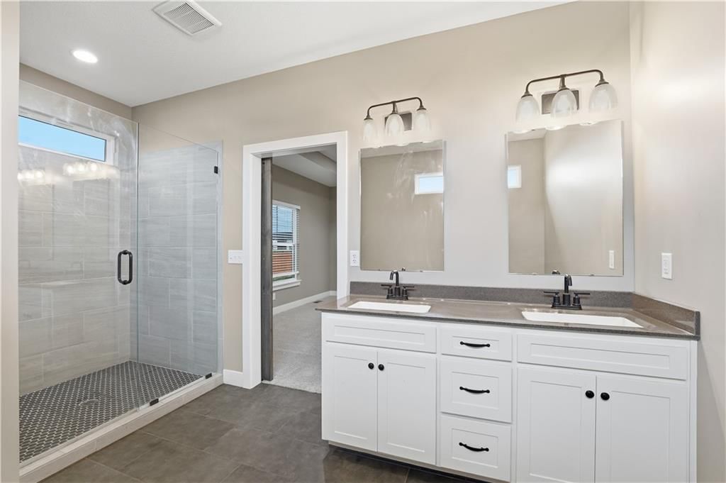 2500 Burris Drive — photo 21