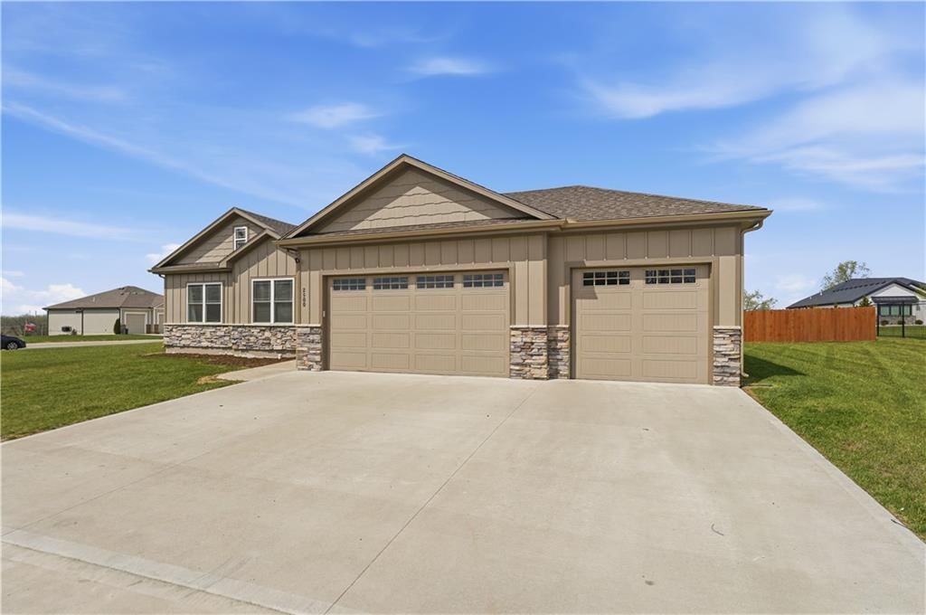 2500 Burris Drive — photo 39