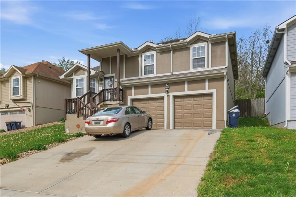 8308 Prospect Avenue — photo 4