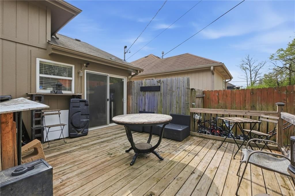 8308 Prospect Avenue — photo 29