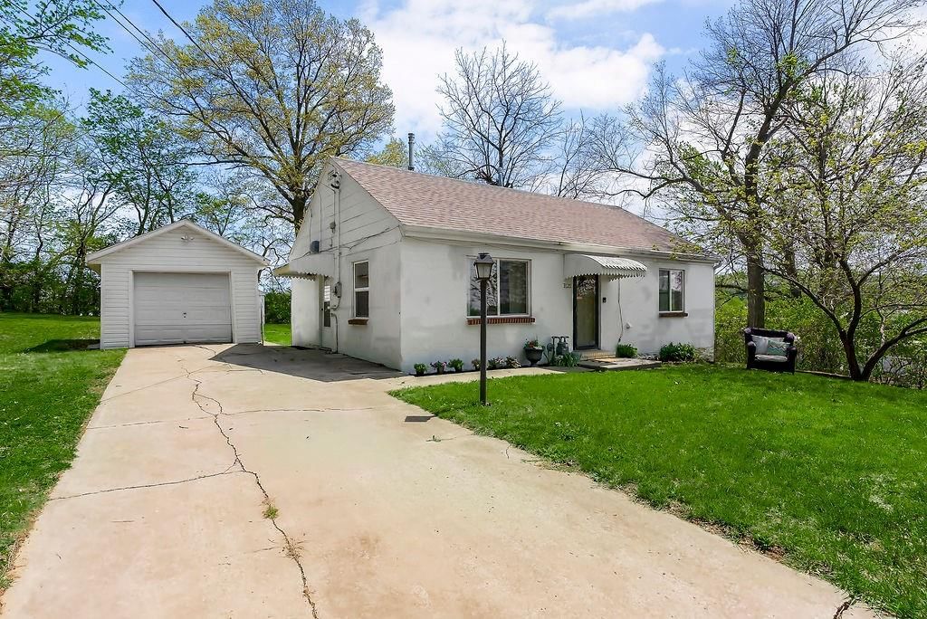 3121 S 33RD Street — photo 3