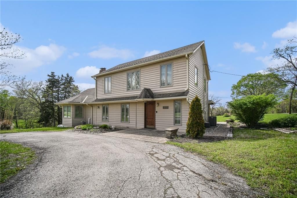13110 S Lakeshore Drive — photo 2