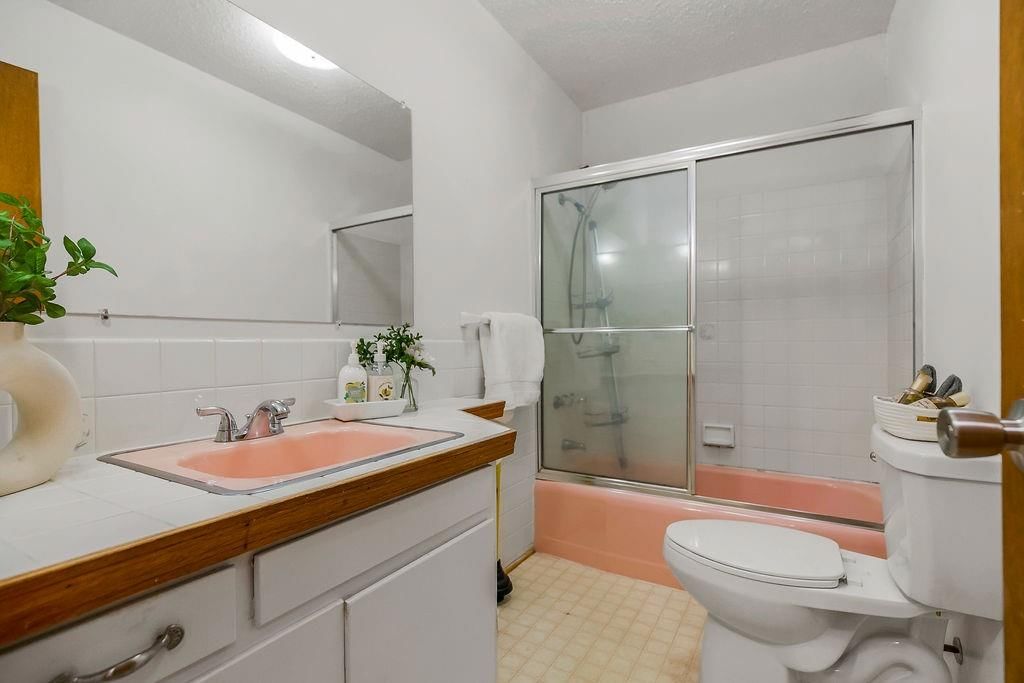 818 NW South Shore Drive — photo 12