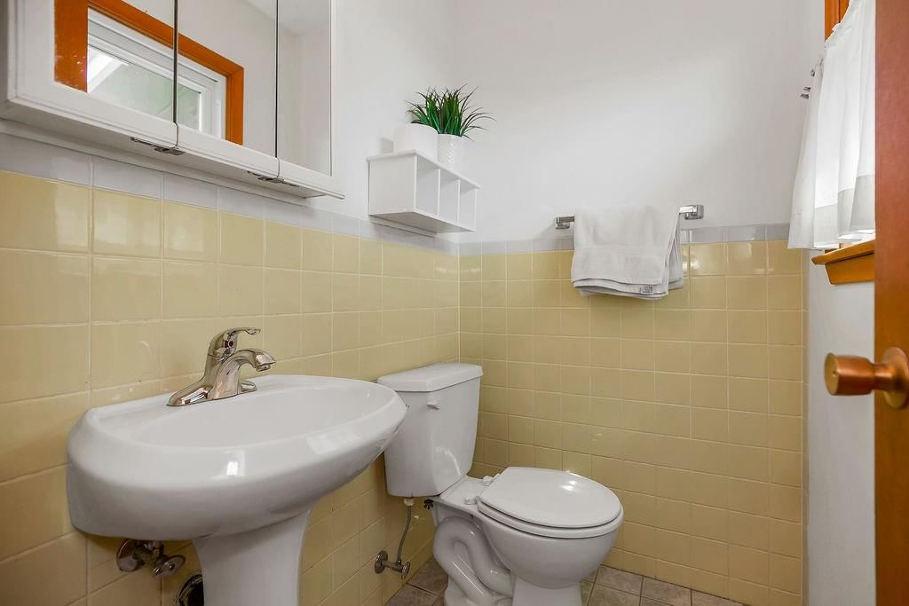 818 NW South Shore Drive — photo 15