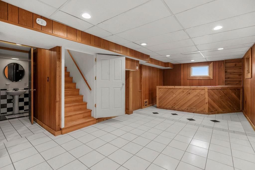 818 NW South Shore Drive — photo 17