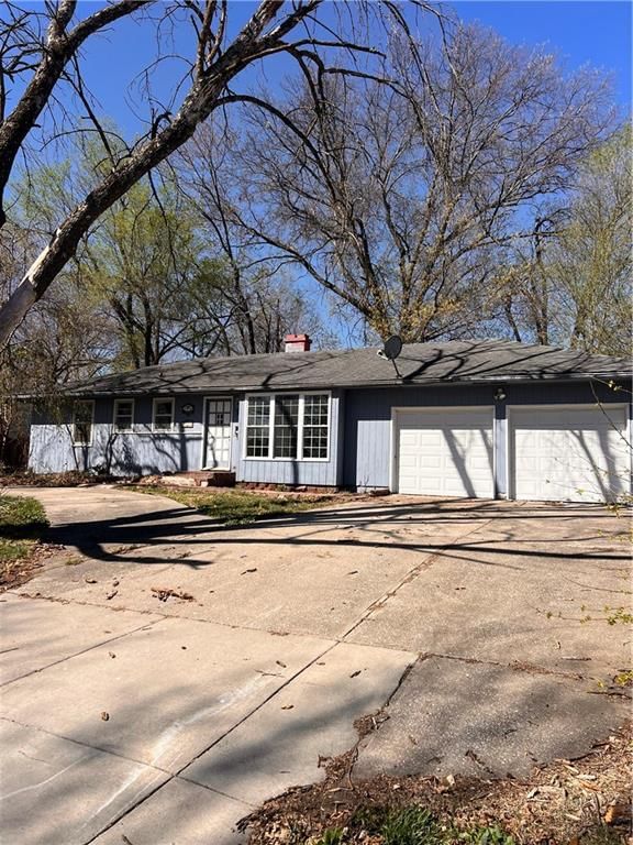 13624 Parker Avenue — photo 2