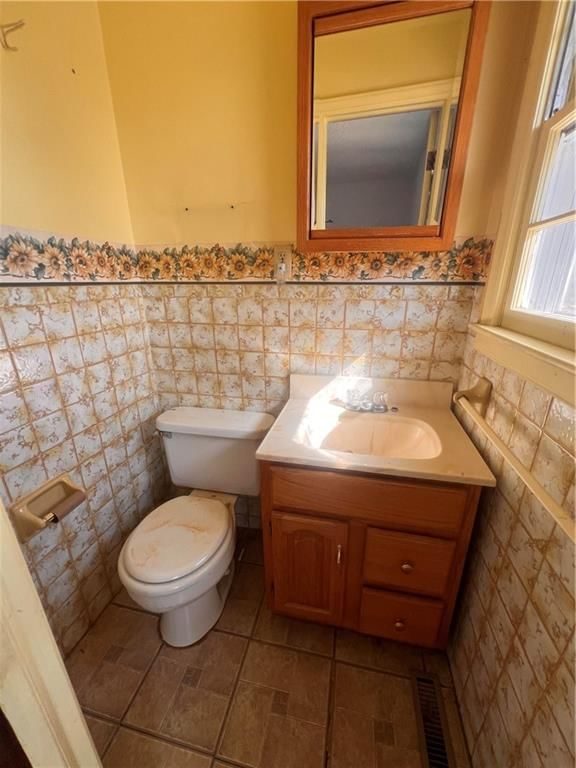 13624 Parker Avenue — photo 32