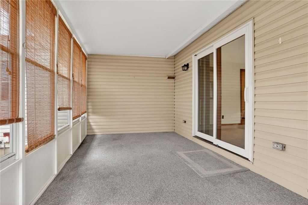 1605 N Hocker Avenue — photo 13