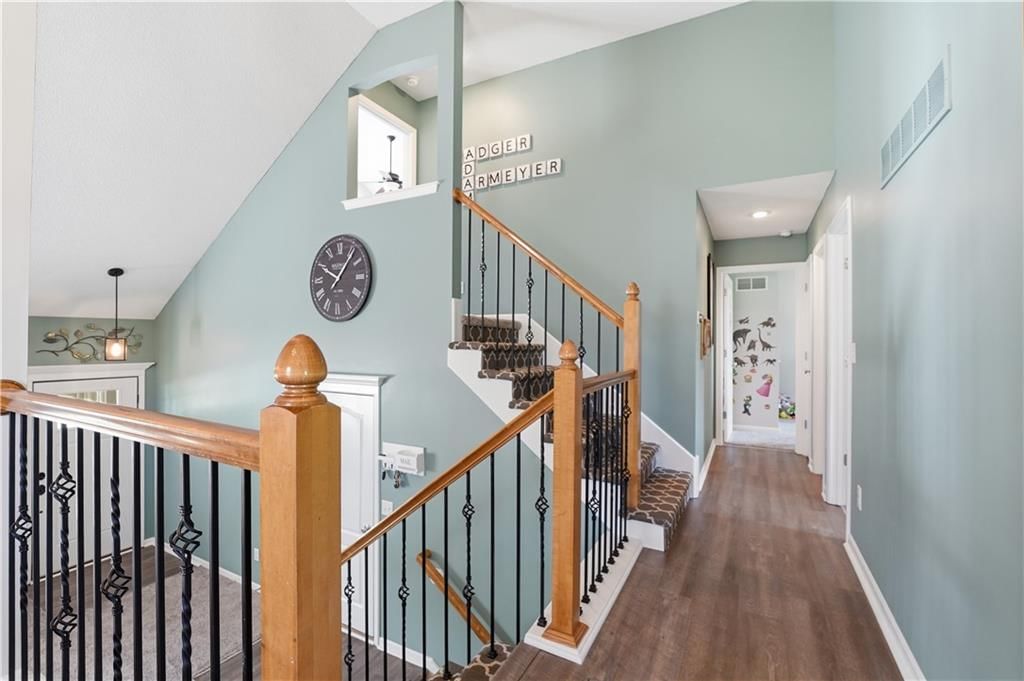 11428 N Ewing Avenue — photo 10