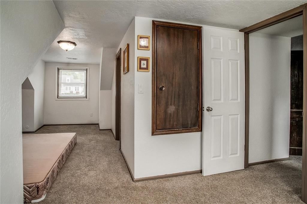 832 W 30th Street — photo 24