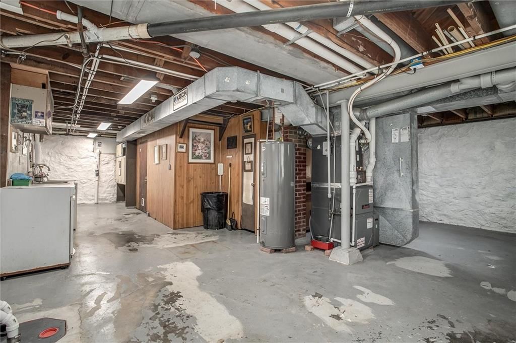 832 W 30th Street — photo 28