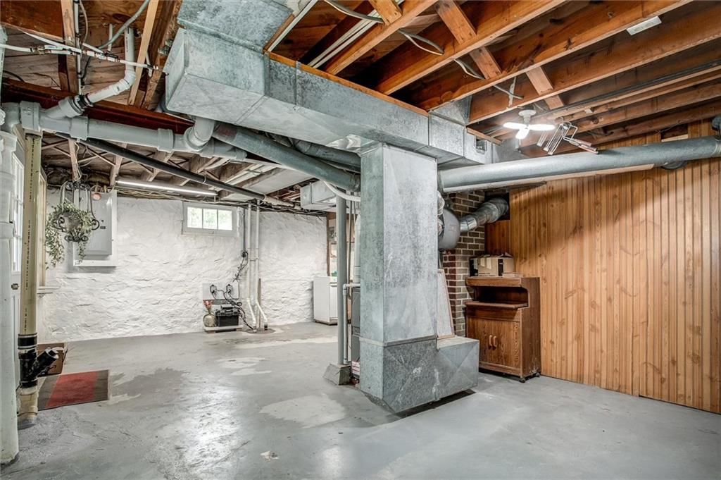 832 W 30th Street — photo 29