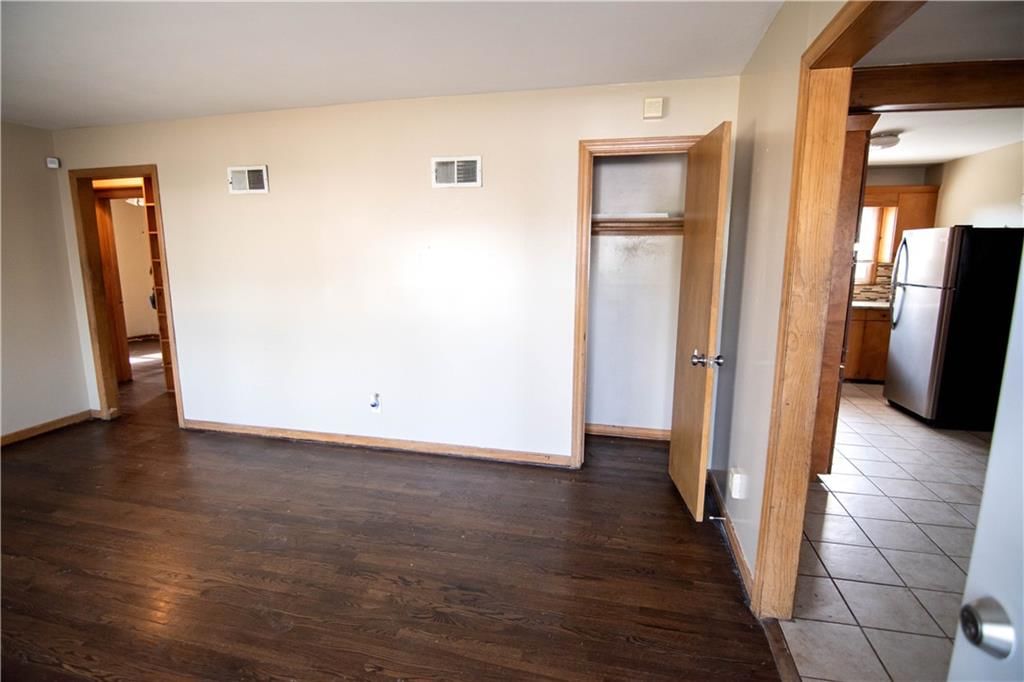 9903 Wheeling Street — photo 3