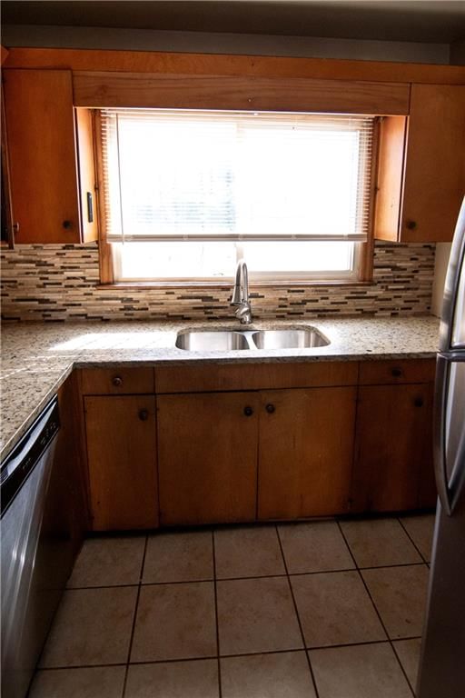 9903 Wheeling Street — photo 6