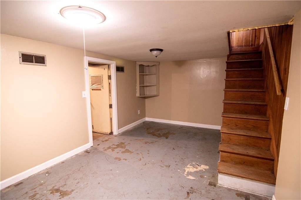9903 Wheeling Street — photo 15