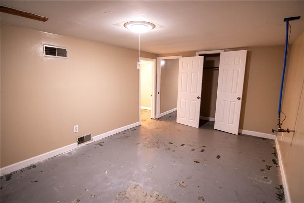 9903 Wheeling Street — photo 20